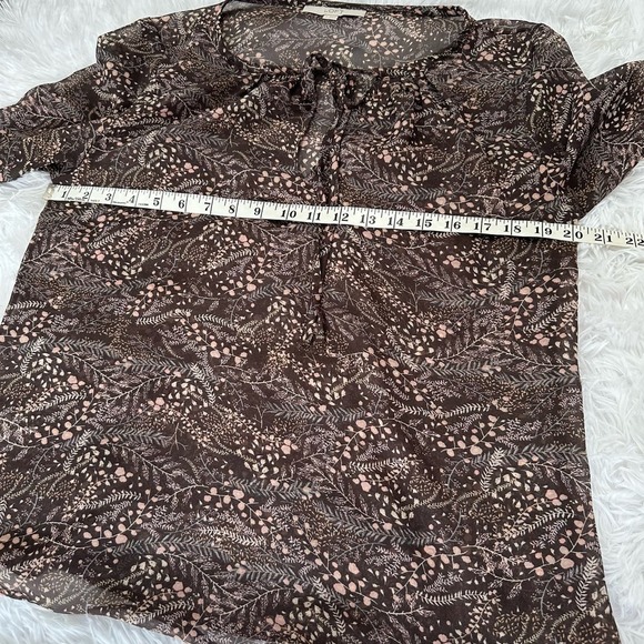 Ann Taylor Loft Size Small Sheer Floral Blouse Top Shirt - Picture 4 of 7